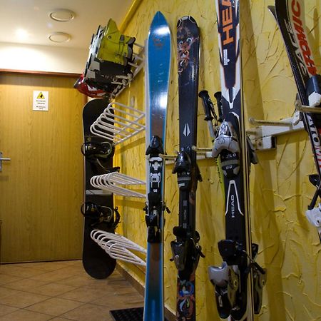 Hotel Erika Špindlerŭv Mlýn Exteriör bild