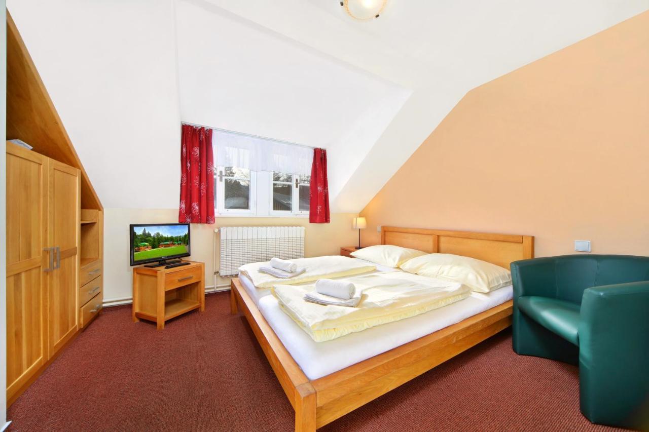 Hotel Erika Špindlerŭv Mlýn Exteriör bild